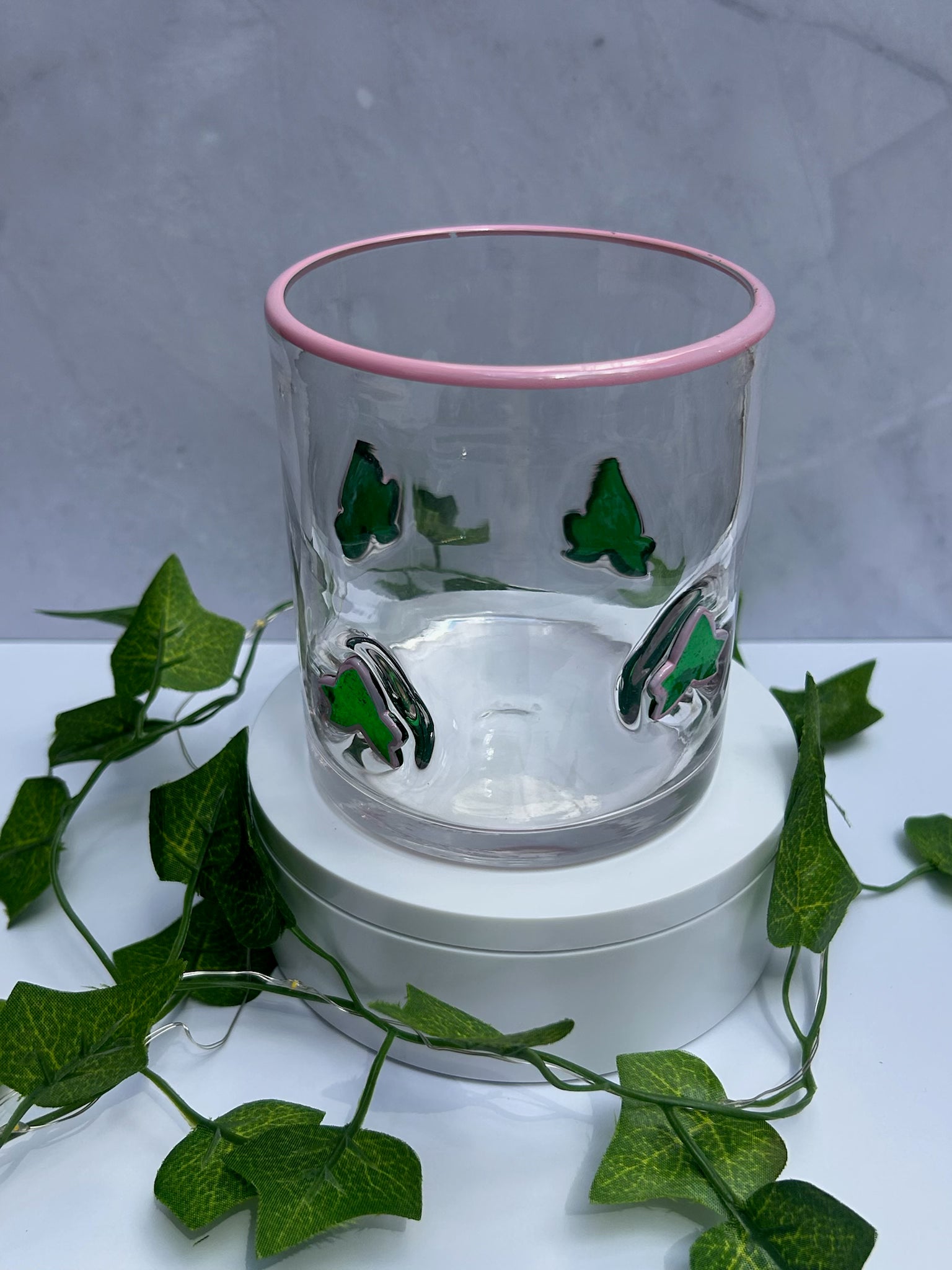Ivy Icon Glass