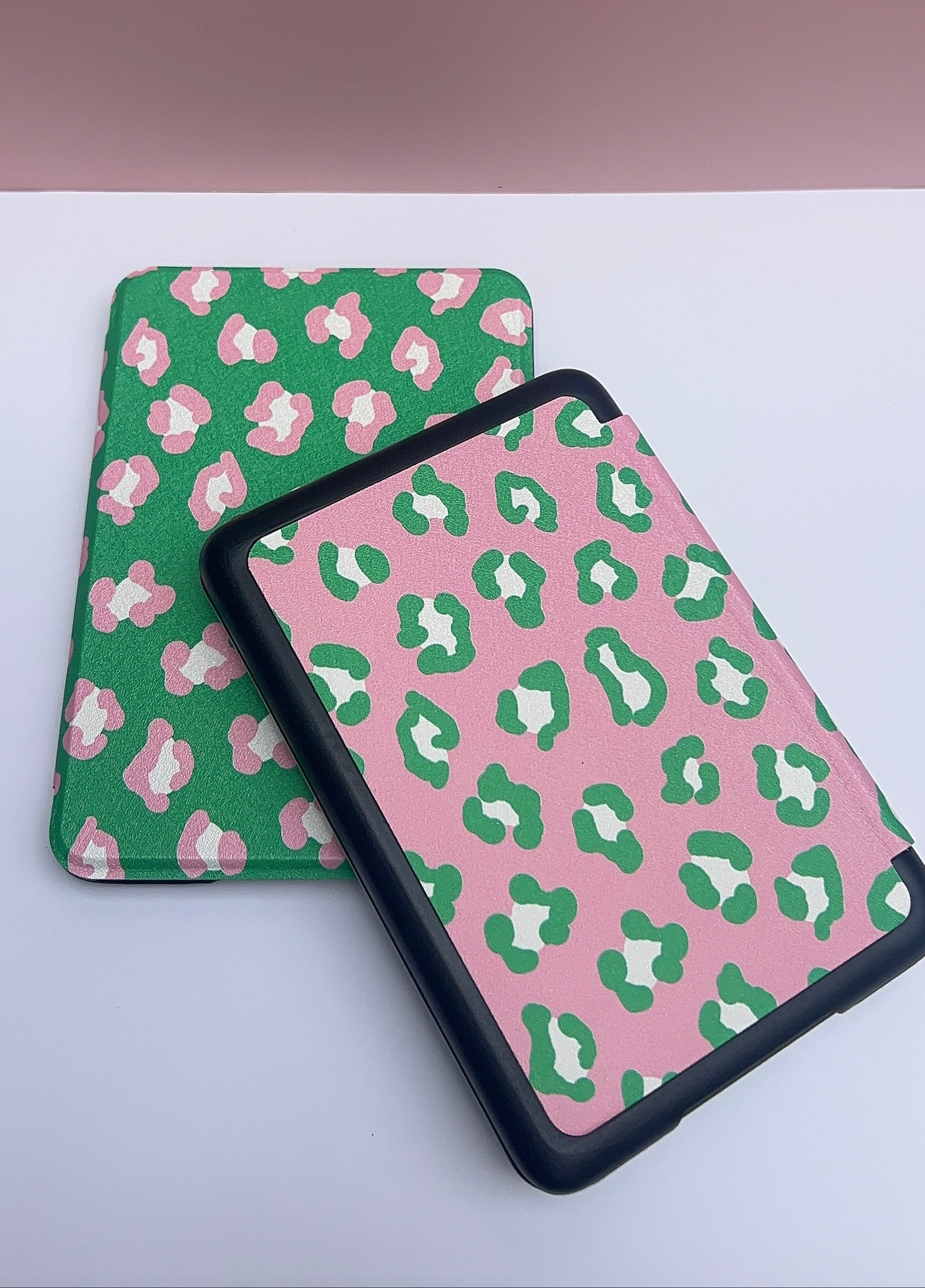Spotted Pretty Kindle Case