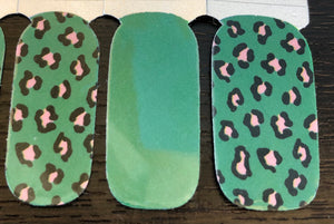 Pretty-licious Nail Wraps